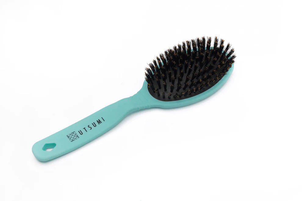 Utsumi Bristle Brush